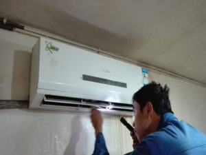 新源格力空调电话是多少