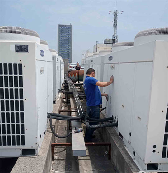 新源中央空调制热和不制冷系统维修方法