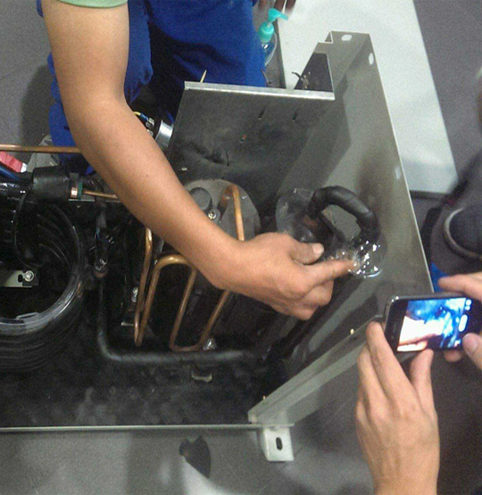 新源维修空调制冷效果差